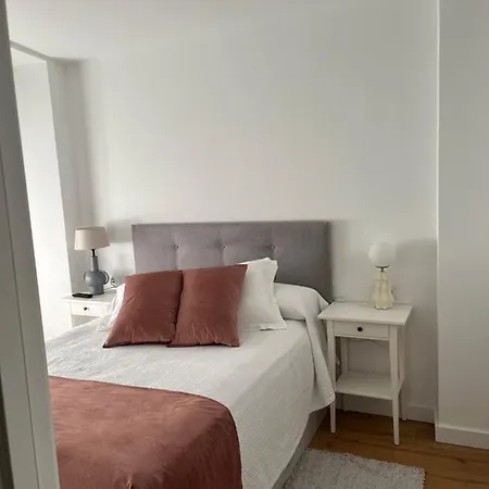 Lorenzo Apartment *